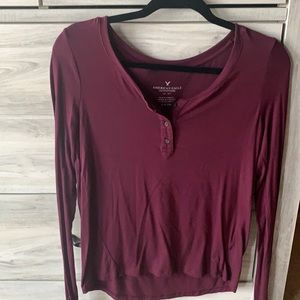 American Eagle Long Sleeve